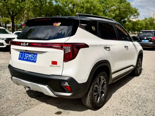 Kia Seltos — Фото автомобиля 6