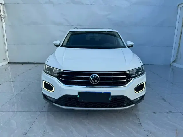 Volkswagen T-Roc — Фото автомобиля 2