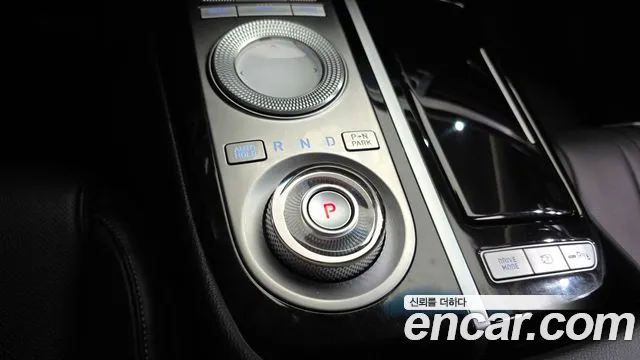 Genesis G80 RG3 — Фото автомобиля 9