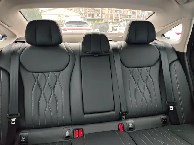 Chery Arrizo 8 — Фото автомобиля 10