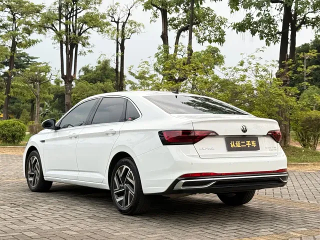 Volkswagen Sagitar — Фото автомобиля 17