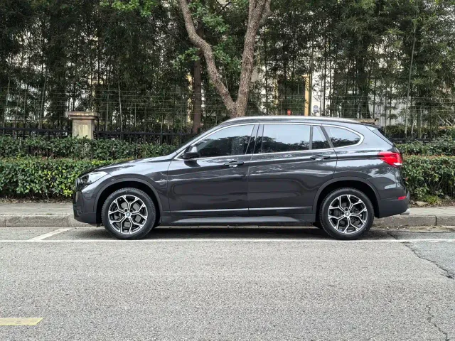 BMW X1 — Фото автомобиля 3