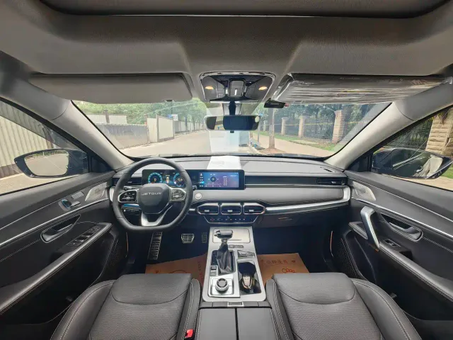 Jetour X70 Plus — Фото автомобиля 12