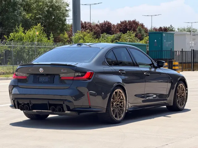 BMW M3 — Фото автомобиля 6