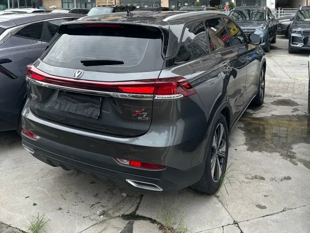 Changan X7 Plus — Фото автомобиля 9