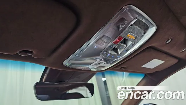 Genesis G90 Бензин 3.5 турбо AWD — Фото автомобиля 14