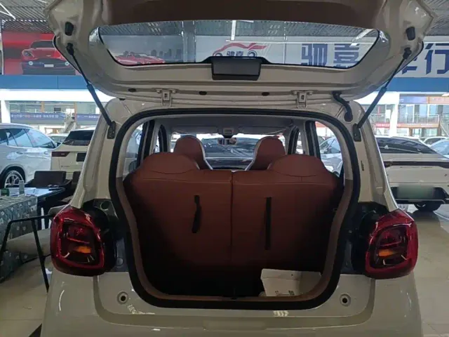 Wuling Hongguang Mini EV — Фото автомобиля 18