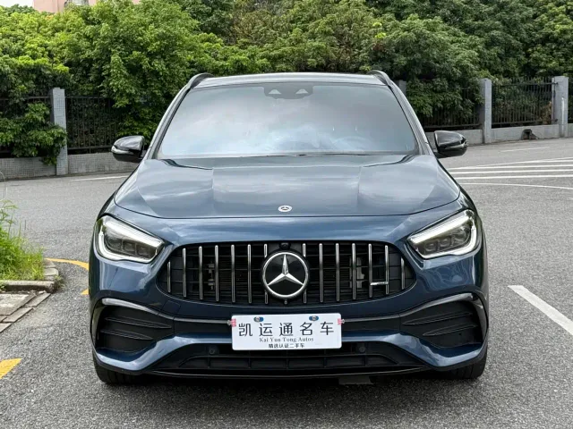 Фотография автомобиля — Mercedes-Benz GLA-Class AMG