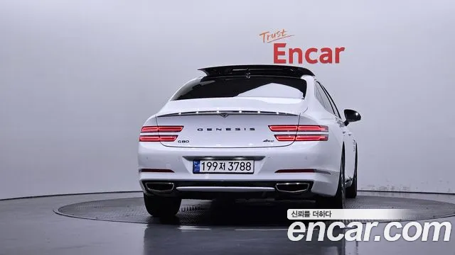 Genesis G80 Бензин 2.5 турбо AWD — Фото автомобиля 3
