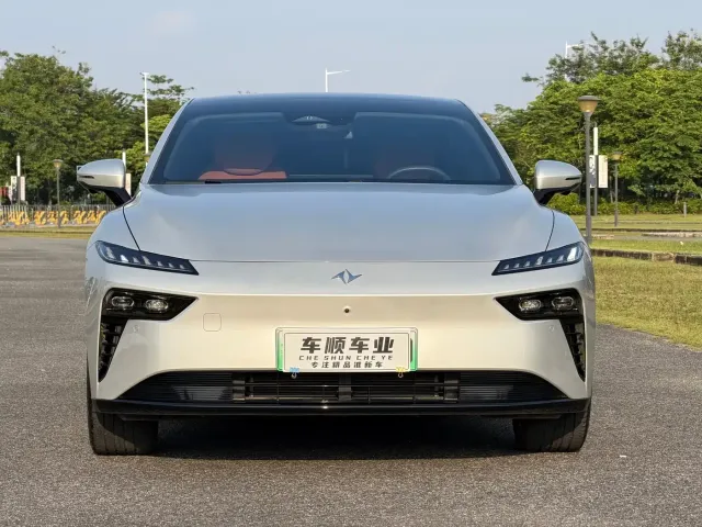Dongfeng eπ 007 — Фото автомобиля 2