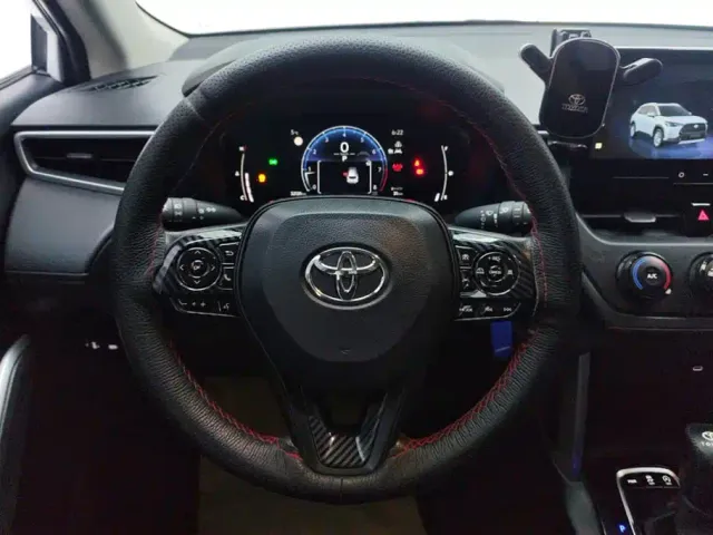Toyota Corolla Cross — Фото автомобиля 15