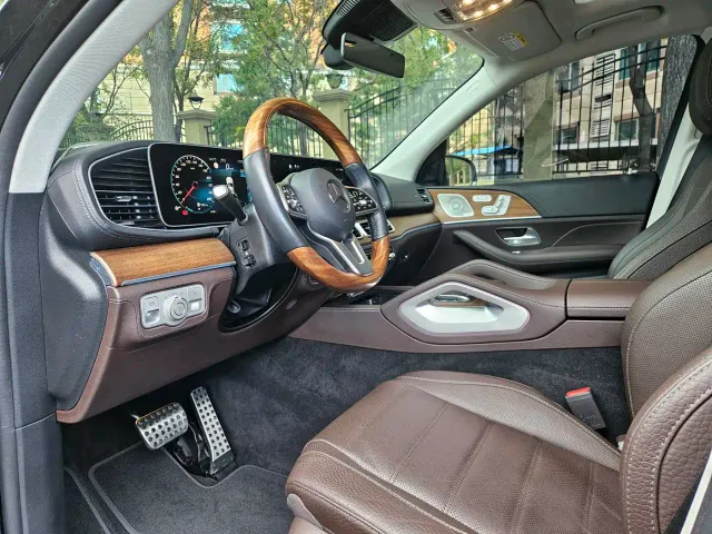 Mercedes-Benz GLS-Class — Фото автомобиля 6