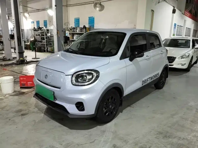 Фотография автомобиля — Leapmotor T03