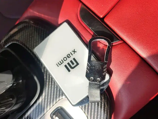 Xiaomi SU7 — Фото автомобиля 8