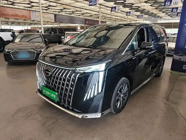 Фотография автомобиля — GAC Trumpchi M8