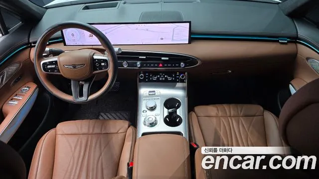Genesis GV70 — Фото автомобиля 10