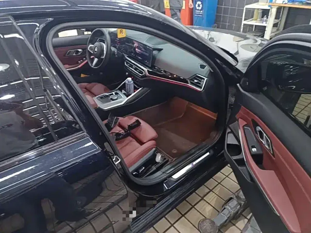 BMW 3 Series — Фото автомобиля 8
