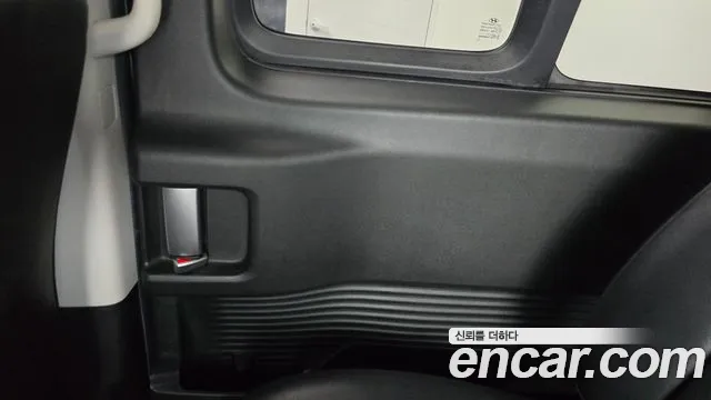 Hyundai Staria — Фото автомобиля 14