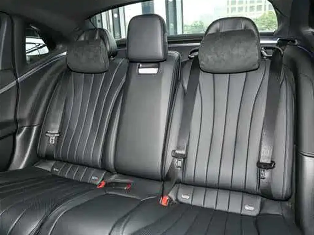 Mercedes-Benz Mercedes-Benz E-Class 2025 E 300 L Luxury — Фото автомобиля 6