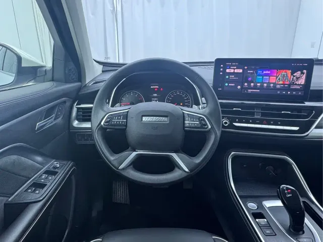 Haval H6 — Фото автомобиля 10