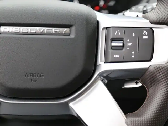 Land Rover Discovery 2024 Model 300PS S — Фото автомобиля 18