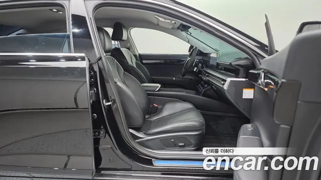 Hyundai Grandeur GN7 — Фото автомобиля 16