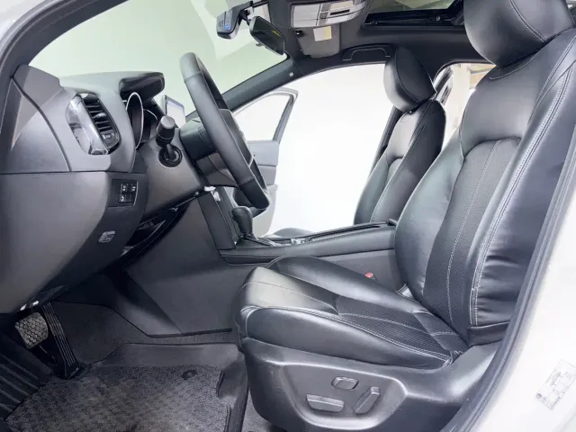 Mazda CX-4 — Фото автомобиля 7