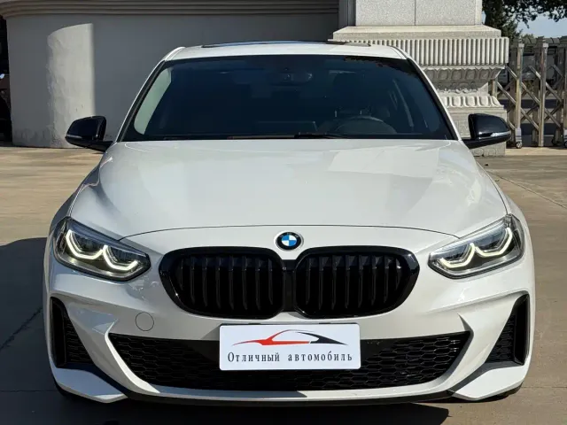 BMW 1 Series — Фото автомобиля 2