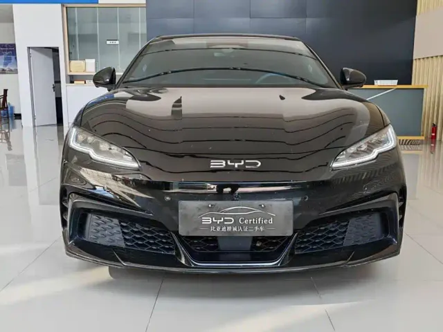 BYD Seal 06 GT — Фото автомобиля 2