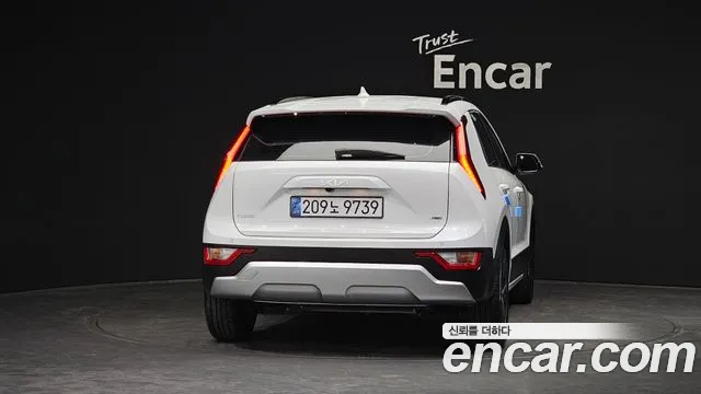 Kia Niro The All New Niro Trendy — Фото автомобиля 4