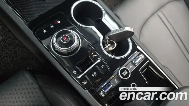 Kia K5 Generation 3 — Фото автомобиля 12