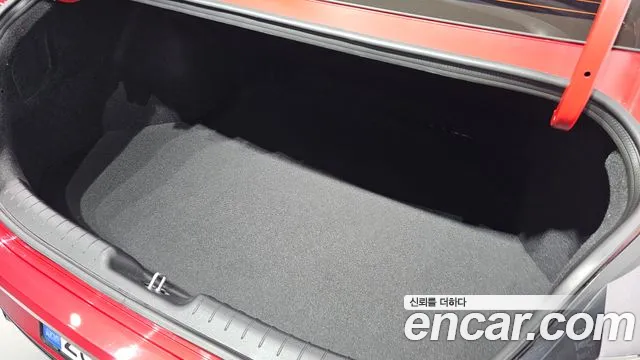 Hyundai AVANTE Avante (CN7) — Фото автомобиля 27