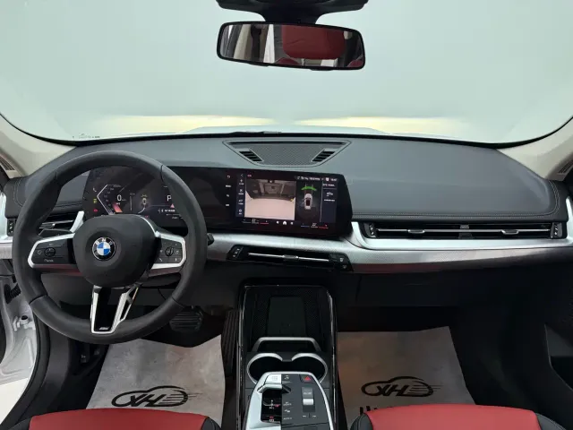 BMW X1 — Фото автомобиля 9
