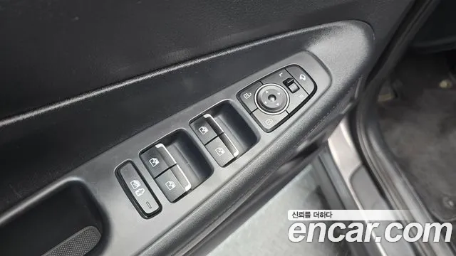 Hyundai Santafe Новый Santa Fe Дизель 2.2 4WD — Фото автомобиля 14
