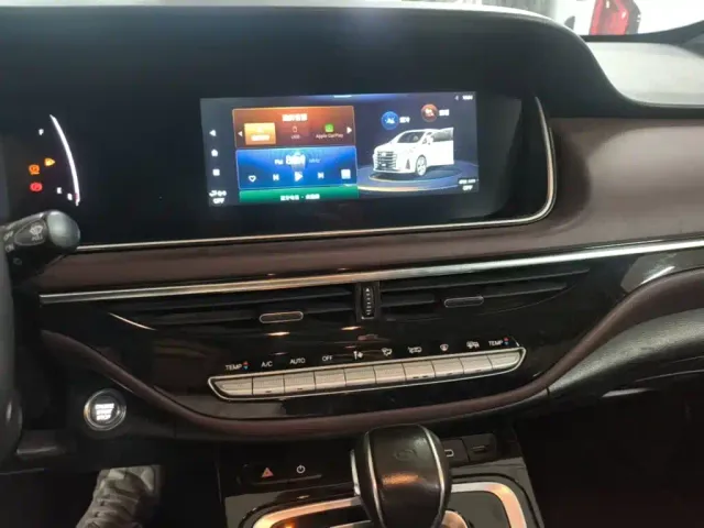 GAC Trumpchi M6 — Фото автомобиля 12