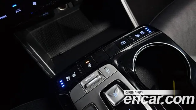 Hyundai Tucson Tucson (NX4) Бензин 1.6 турбо 2WD — Фото автомобиля 17