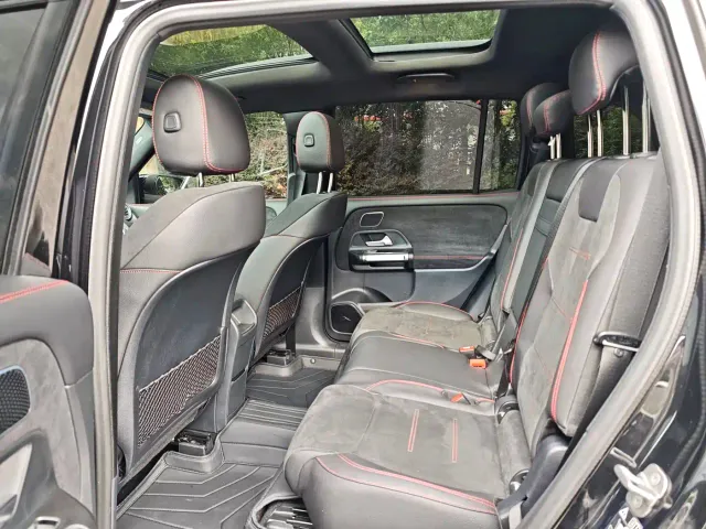 Mercedes-Benz GLB AMG — Фото автомобиля 14
