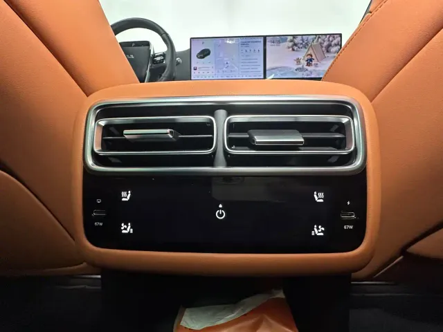 Li Auto L7 — Фото автомобиля 15