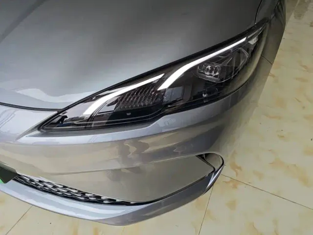 BYD Seal 05 DM-i — Фото автомобиля 23