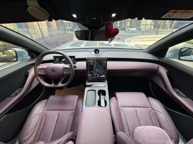 Nio ET5 Touring — Фото автомобиля 7
