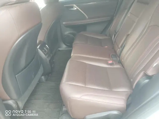 Lexus RX — Фото автомобиля 4