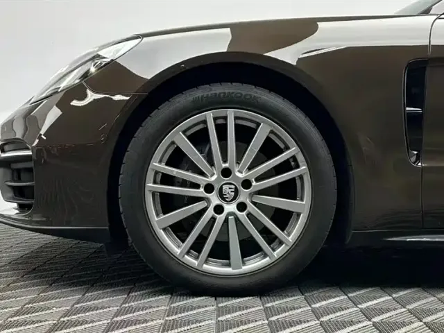 Porsche Panamera — Фото автомобиля 8