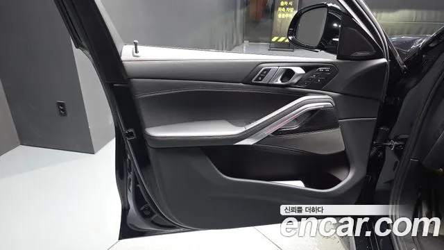 BMW X6 xDrive40i M Sport — Фото автомобиля 20