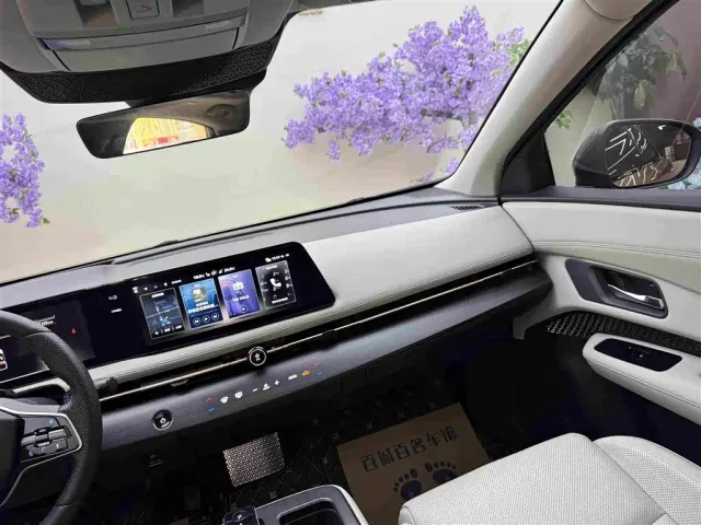 Nissan Ariya — Фото автомобиля 15