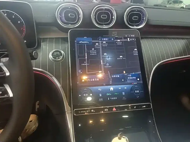 Mercedes-Benz C-Class — Фото автомобиля 12