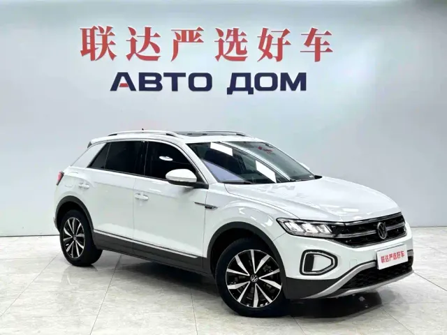 Volkswagen T-Roc — Фото автомобиля 3
