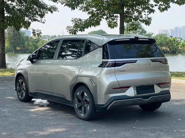 GAC Aion Y — Фото автомобиля 7