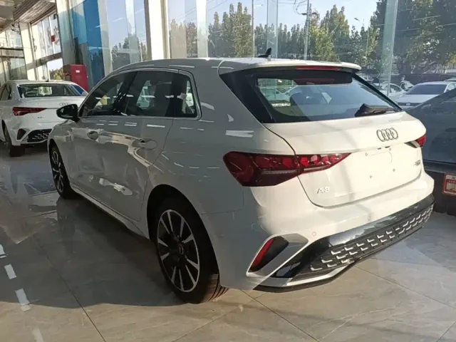 Audi A3 — Фото автомобиля 4
