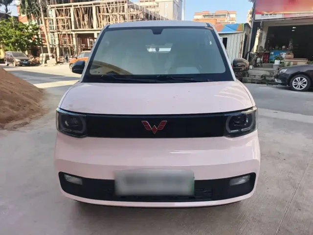 Wuling Hongguang Mini EV — Фото автомобиля 2