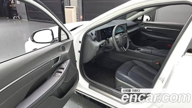 Hyundai Sonata — Фото автомобиля 15